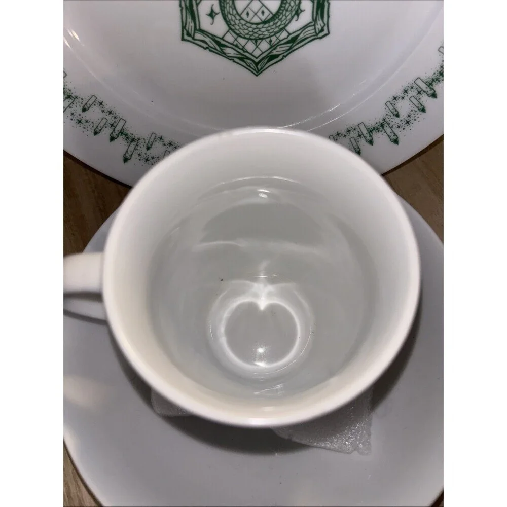 Discontinued Harry Potter Warner Brothers SLYTHERIN Bowl Plate Mug Set
